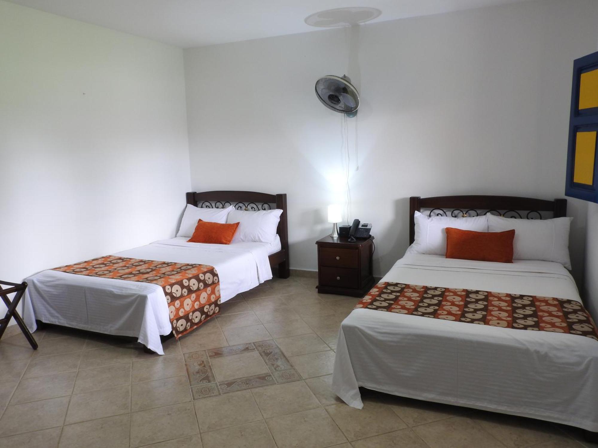 Finca Hotel San Jose 蒙特内哥罗 外观 照片